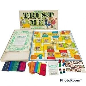 Vintage Trust Me "The Game of Hot Tips and Cold Cash" Boardgame Parker Brothers